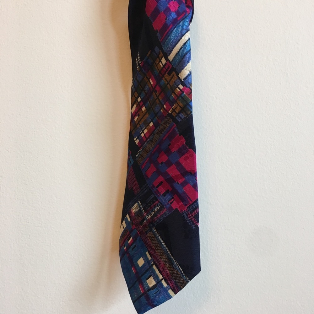 Multicolored tie.